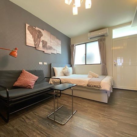 逢甲住宿 無接觸 自助入住 Taichung Exterior photo
